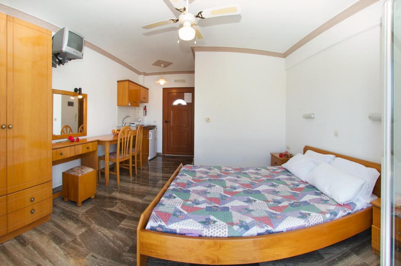 Nikos Studios And Apartments Сами Экстерьер фото