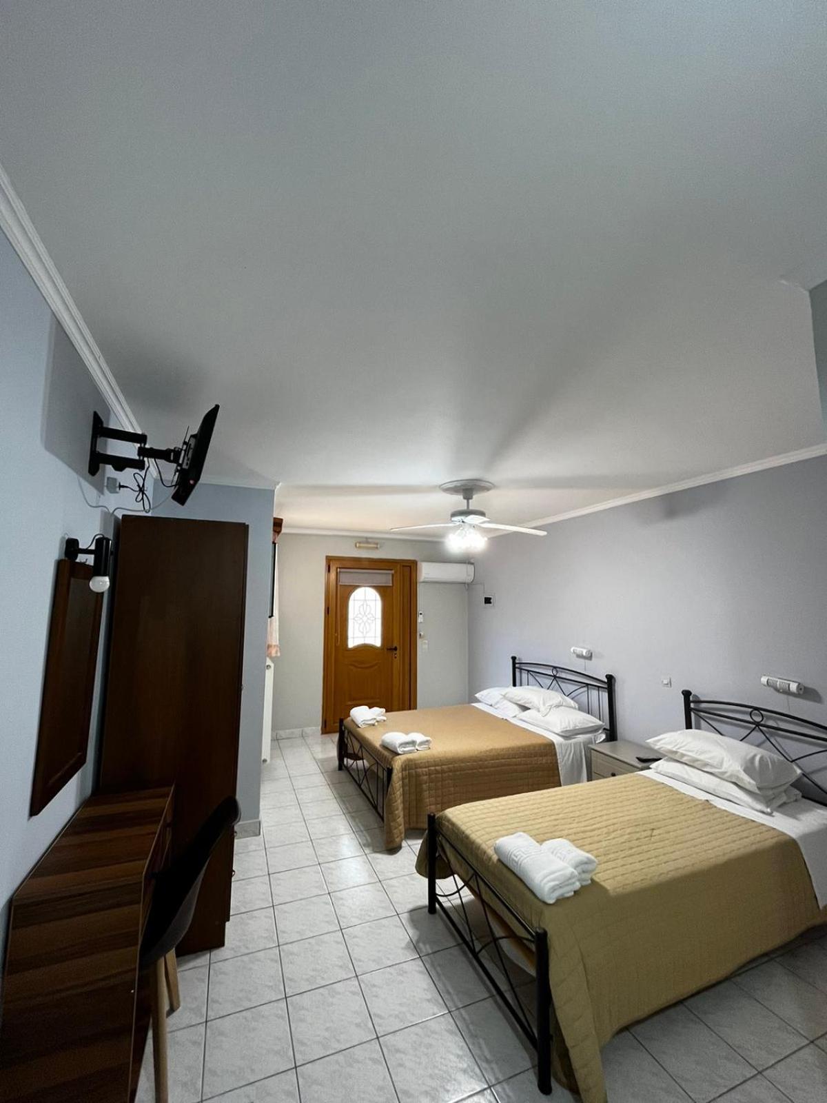 Nikos Studios And Apartments Сами Экстерьер фото